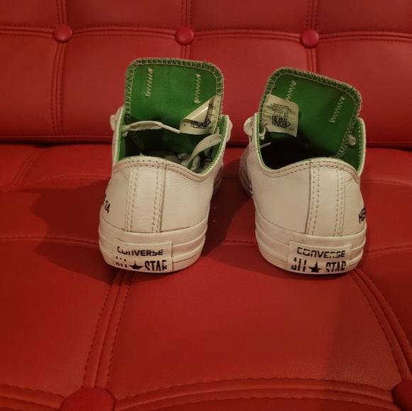 Converse - Picture 2 of 7